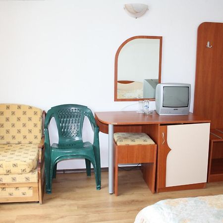Harmony Beach Family Hotel Nesebar Esterno foto